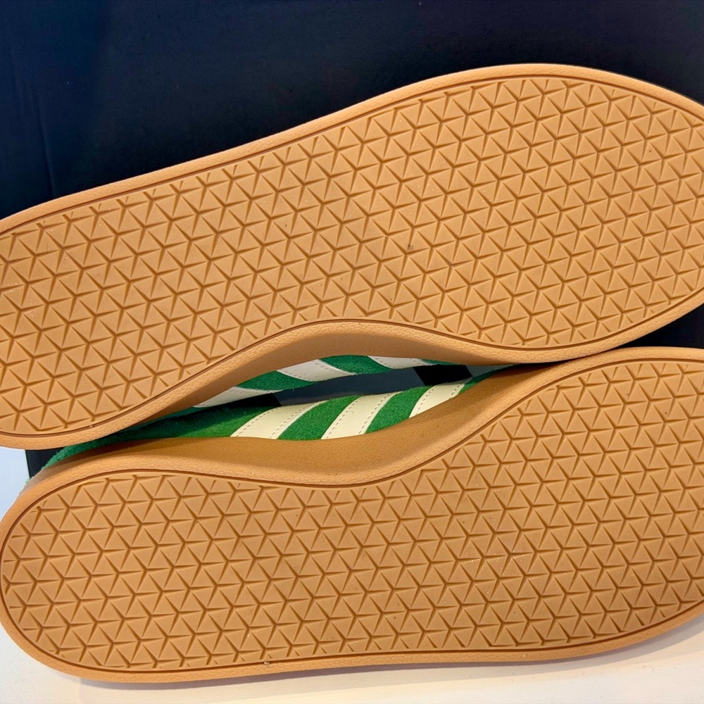 Adidas VL Court 2.0 Green Suede Low-Top Sneakers w/Gum Sole Mens 11.5 New w/Box - Picture 5 of 10